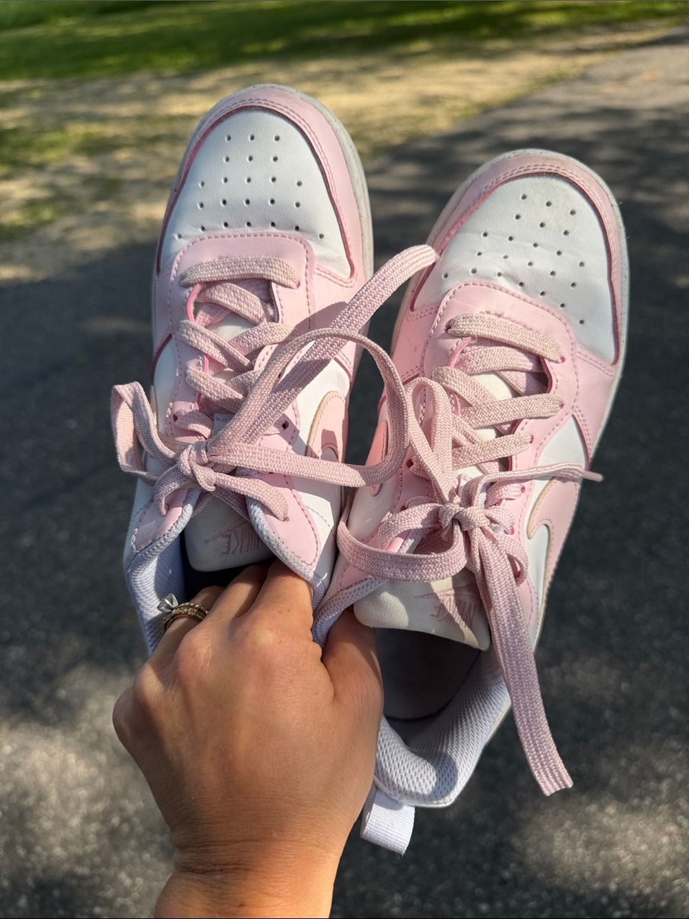 Nike Kids Pink and White Low-Top Sneakers